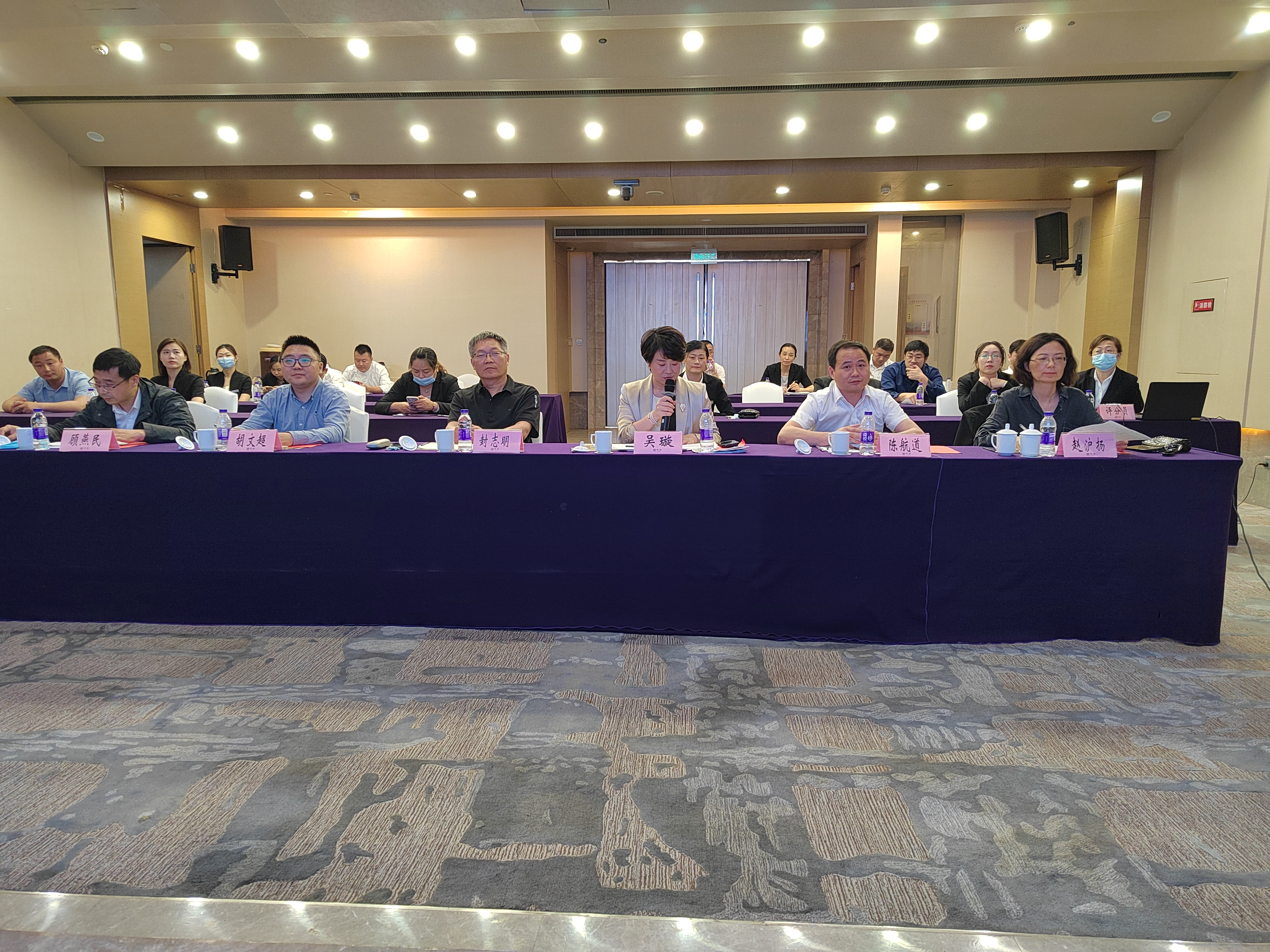 萃园城市酒店组织“活力团队”人员选拔1.jpg