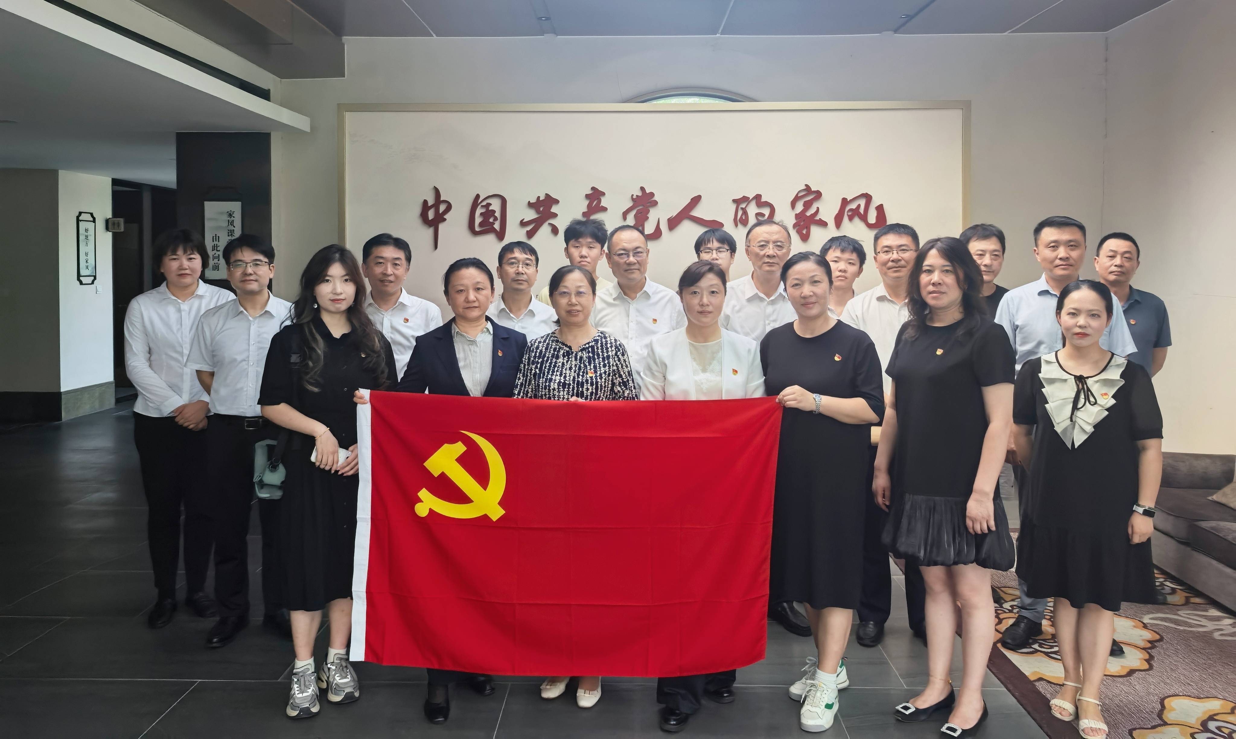 微信图片_20250903143306(1).jpg
