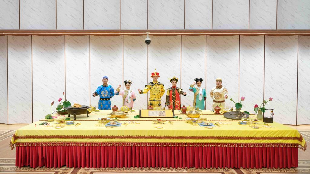 扬子江集团“运河·扬州”主题茶宴惊艳亮相2022世界运河城市论坛